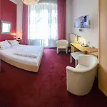 Wohlfuehlhotel Saxonia Hotel 3*